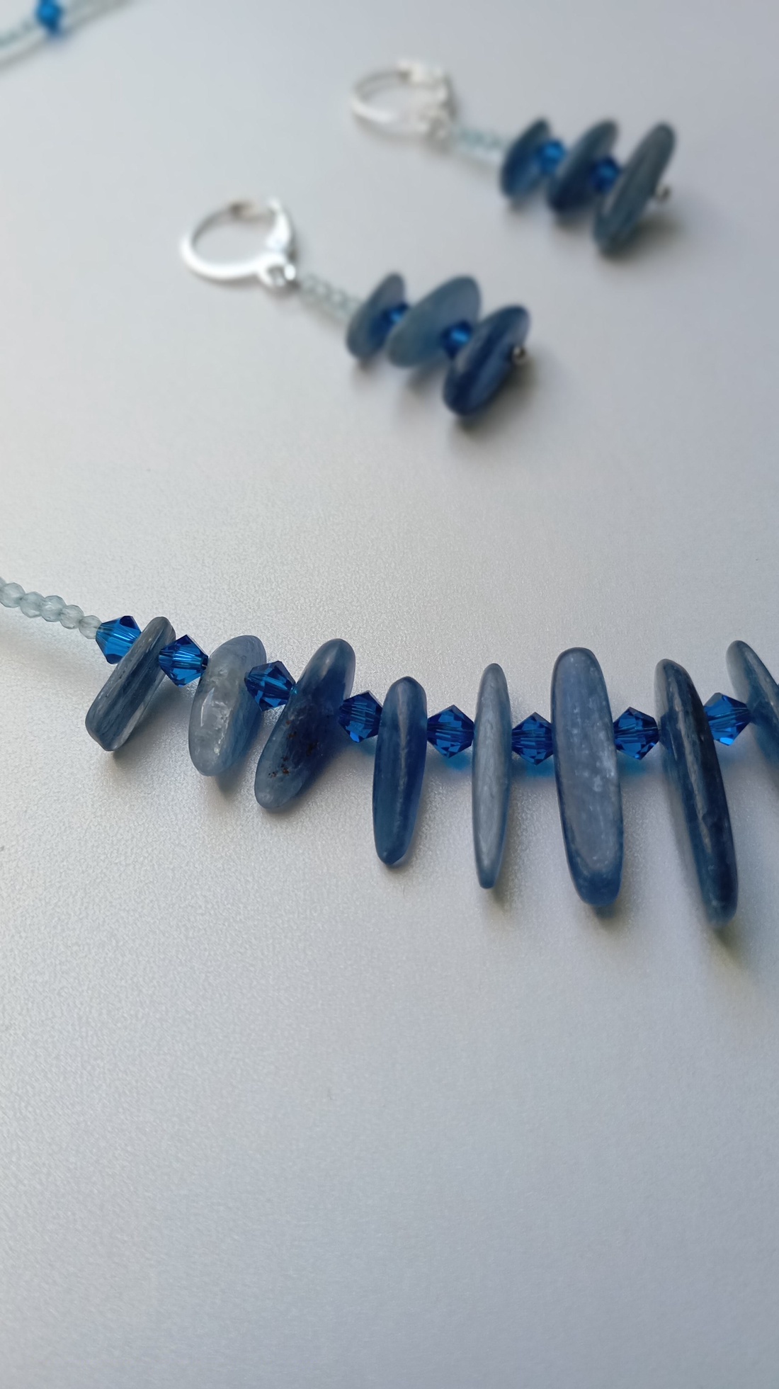 Set albastru energizant cu Kyanit, Topaz si Swarovski - bijuterii - seturi de bijuterii - Artynos.ro