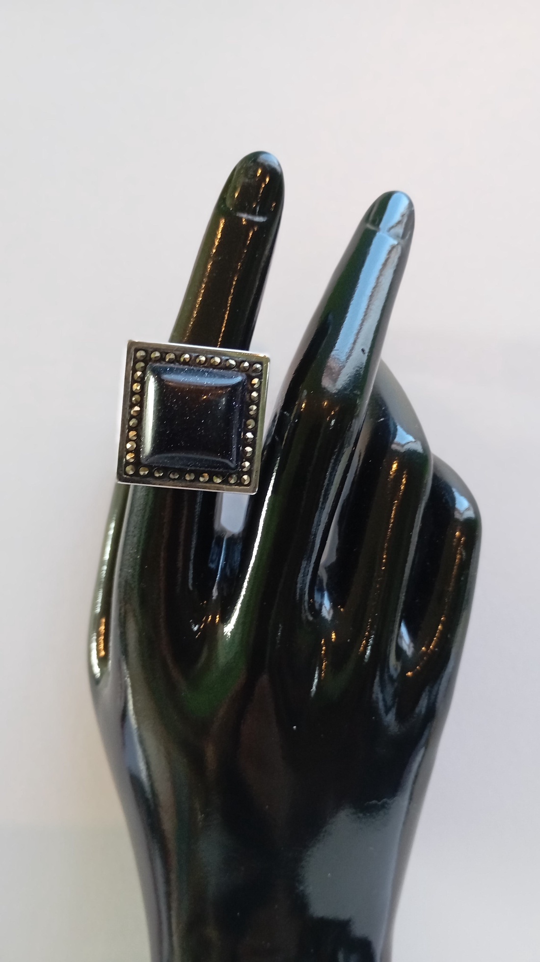 Inel handmade cu Piatra Soarelui si Marcasite - bijuterii - inele - inele cu pietre semiprețioase - Artynos.ro