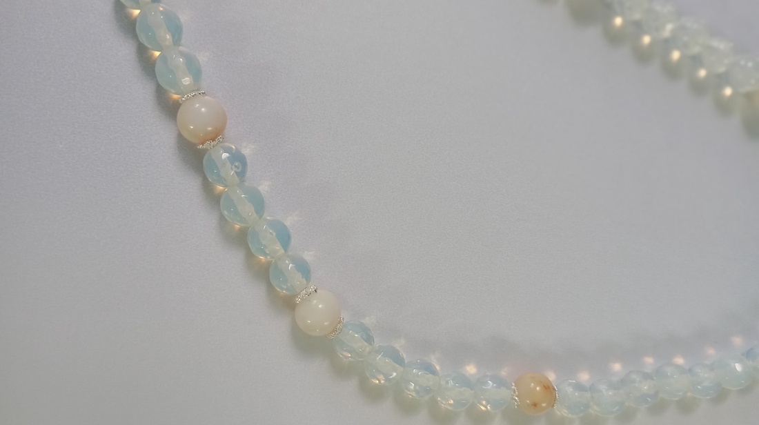 Set Opal alb african  8mm si argint - bijuterii - seturi de bijuterii - Artynos.ro