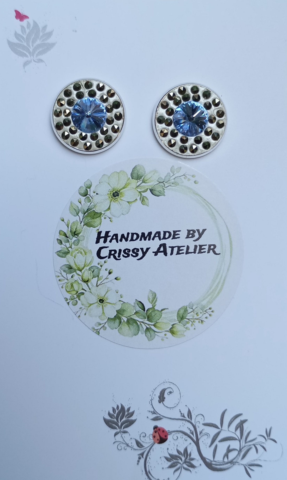 Cercei cu cristal Swarovski Blue Saphhire 6mm si marcasite 1.2mm - bijuterii - cercei - cercei din mărgele - Artynos.ro