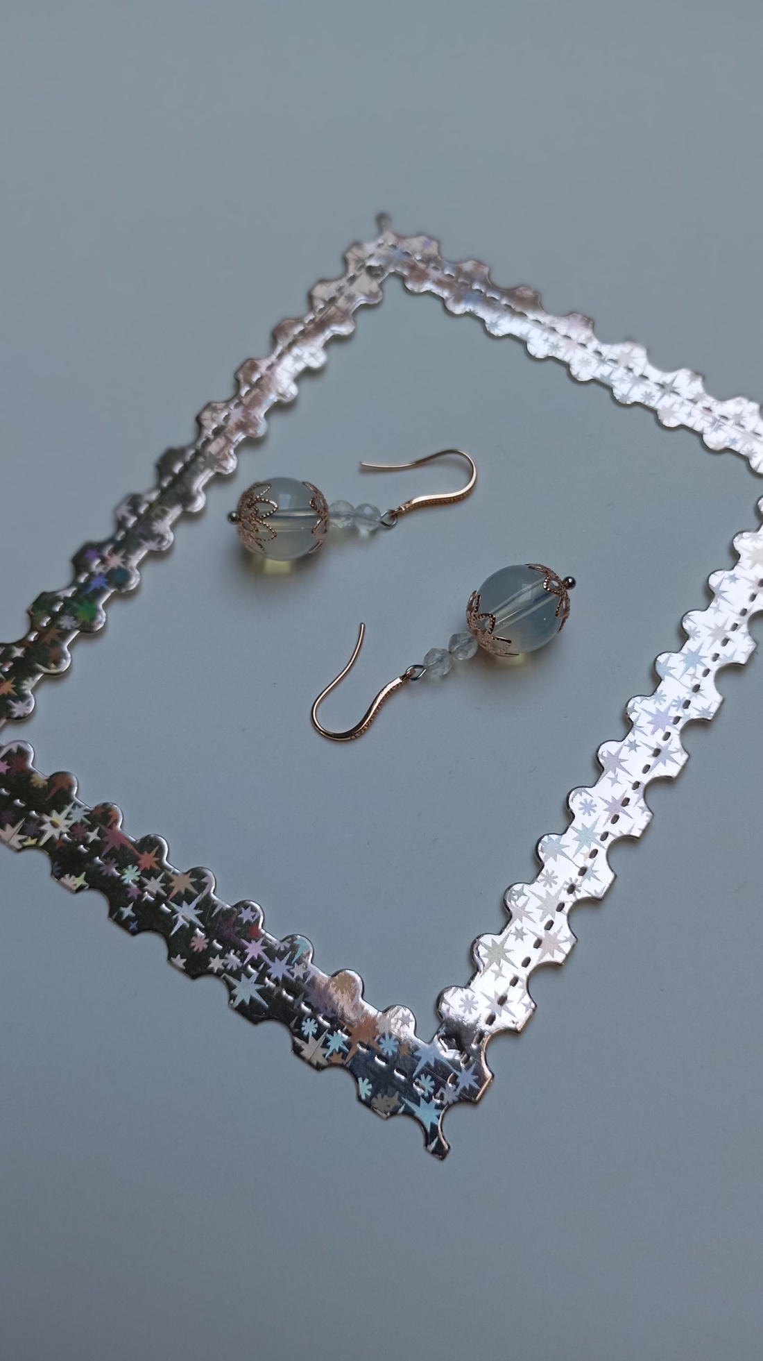 Cercei cu Opalit si accesorii placate roz - bijuterii - cercei - cercei din pietre semiprețioase - Artynos.ro
