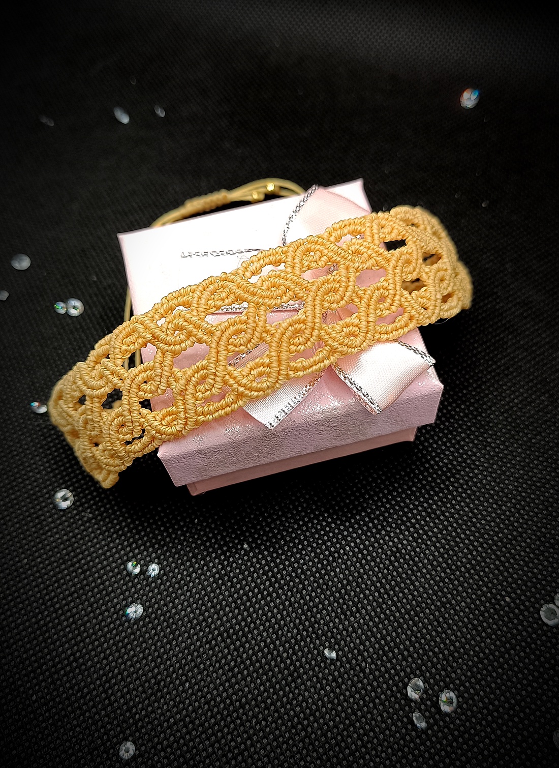 Brățară micro macrame celtica - bijuterii - brățări - brățară împletită, brățară din fire - Artynos.ro Brățară micro macrame celtica - bijuterii - brățări - brățară împletită, brățară din fire - Artynos.ro