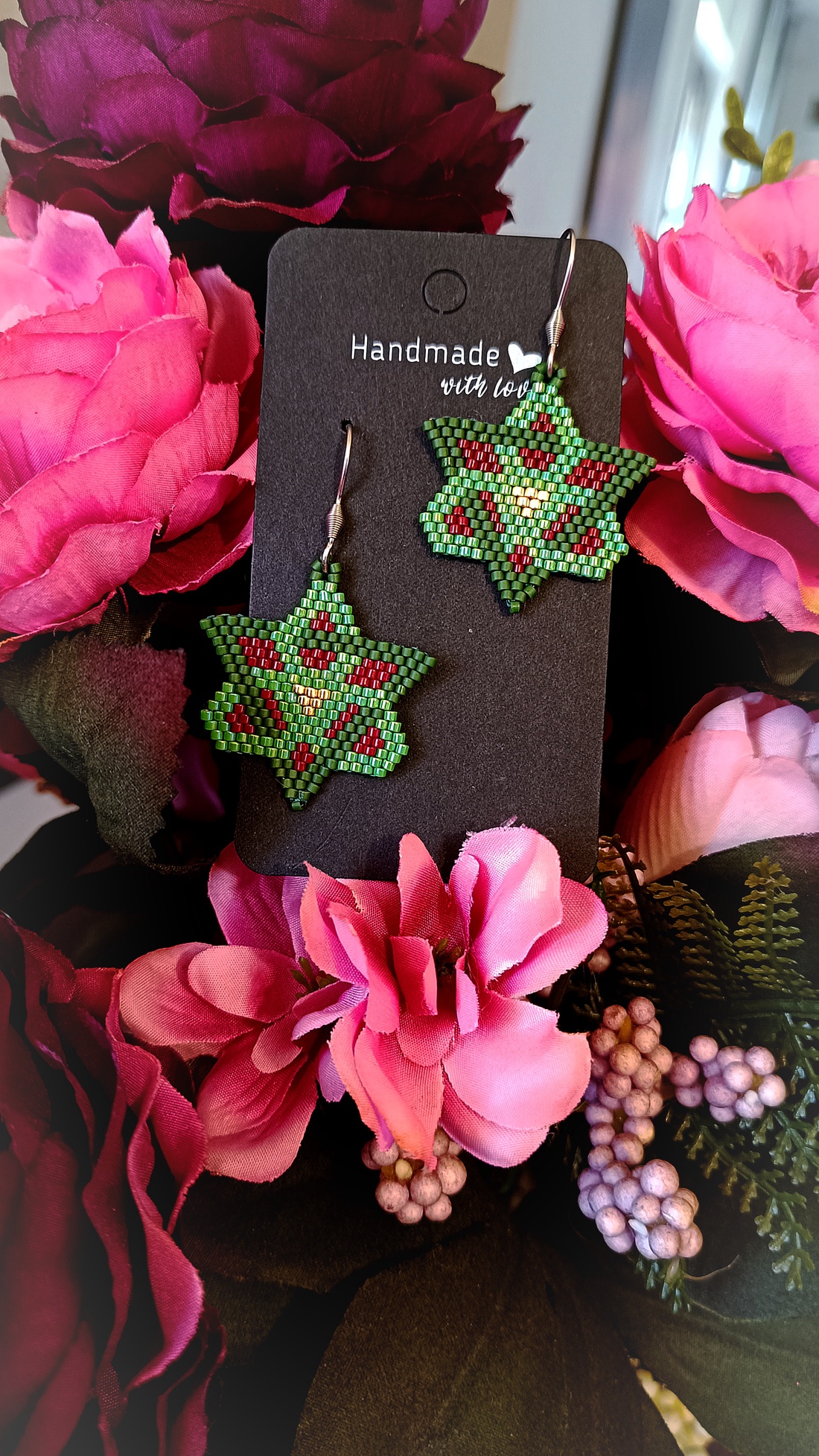Cercei nod celtic broderie mărgele Myiuki - bijuterii - cercei - cercei agățați - Artynos.ro Cercei nod celtic broderie mărgele Myiuki - bijuterii - cercei - cercei agățați - Artynos.ro