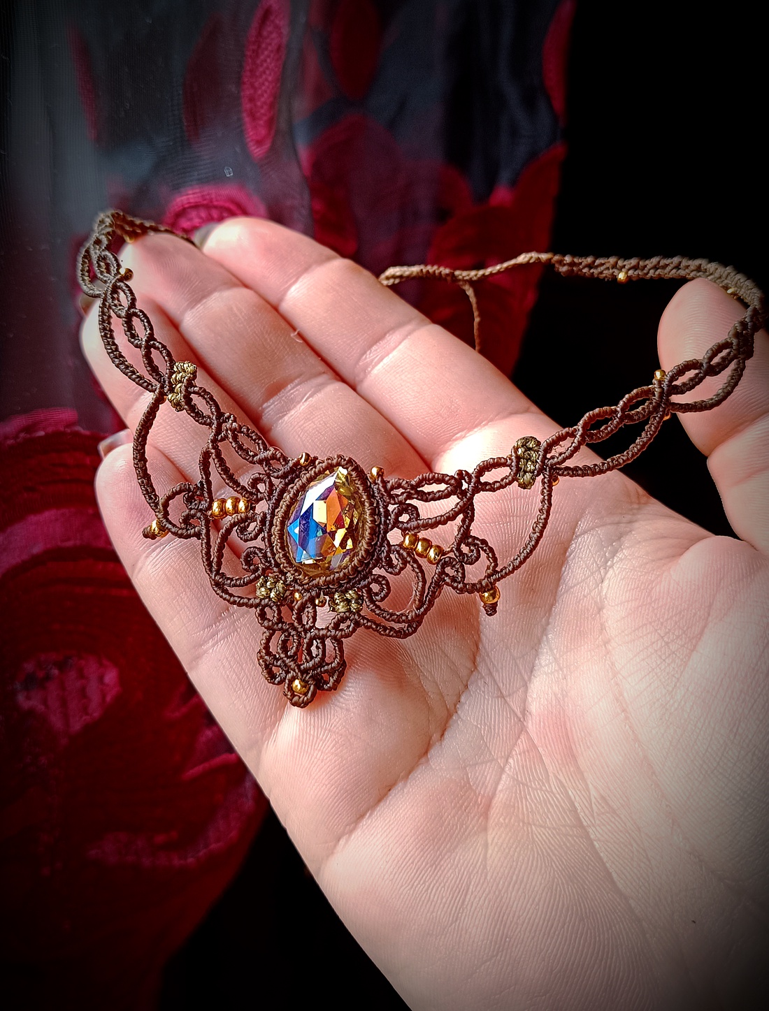 Colier Micro Macrame Cu Cristal Lacrima Preciosa - bijuterii - coliere - colier y - Artynos.ro Colier Micro Macrame Cu Cristal Lacrima Preciosa - bijuterii - coliere - colier y - Artynos.ro