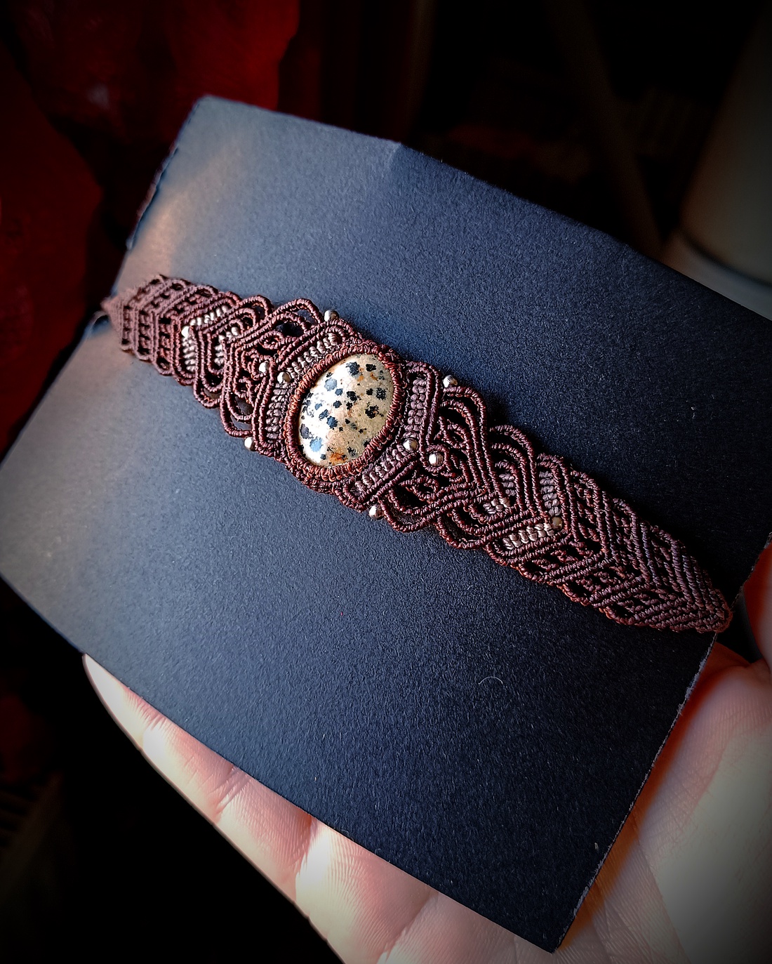 Brățară micromacrame unisex cu Jasp Dalmațian - bijuterii - brățări - brățară împletită, brățară din fire - Artynos.ro Brățară micromacrame unisex cu Jasp Dalmațian - bijuterii - brățări - brățară împletită, brățară din fire - Artynos.ro