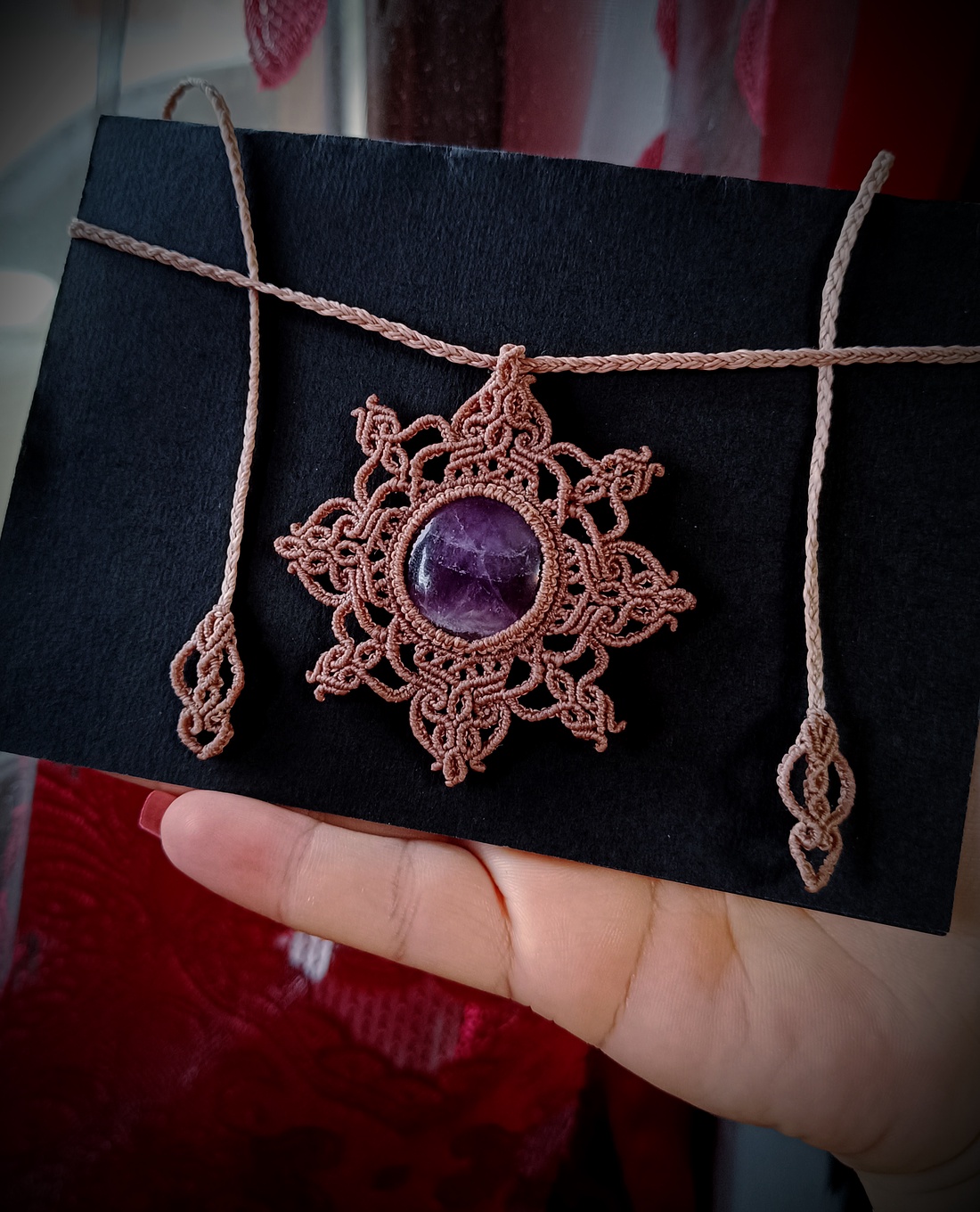 Pandantiv Talisman Mandala cu Ametist - bijuterii - coliere - coliere din pietre semiprețioase - Artynos.ro Pandantiv Talisman Mandala cu Ametist - bijuterii - coliere - coliere din pietre semiprețioase - Artynos.ro