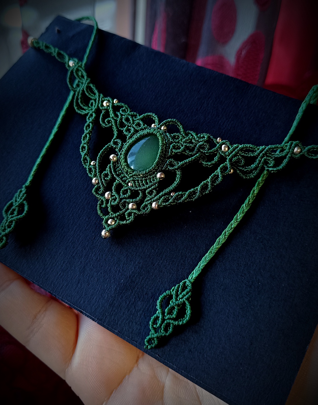 Colier elegant verde micromacrame cu Aventurin - bijuterii - coliere - chockere - Artynos.ro Colier elegant verde micromacrame cu Aventurin - bijuterii - coliere - chockere - Artynos.ro