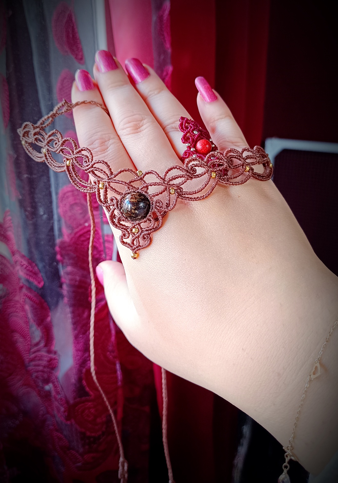 Choker cu cristal bronzit  - bijuterii - coliere - chockere - Artynos.ro Choker cu cristal bronzit  - bijuterii - coliere - chockere - Artynos.ro