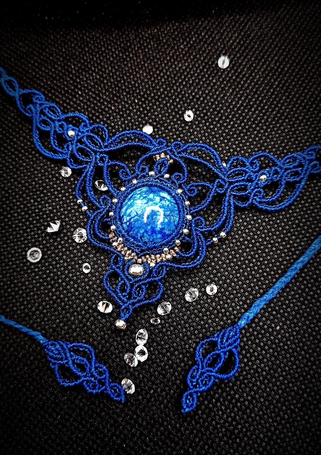 Colier Albastru Micromacrame  cu Jasp Imperial  - bijuterii - coliere - coliere din pietre semiprețioase - Artynos.ro