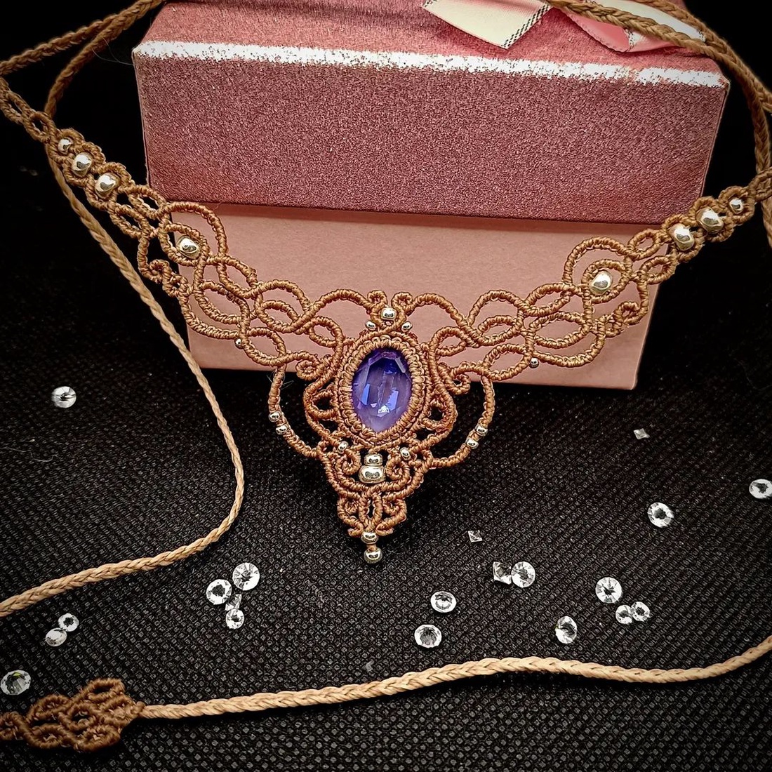 Colier elegant cu cristal Swarovski  - bijuterii - coliere - chockere - Artynos.ro