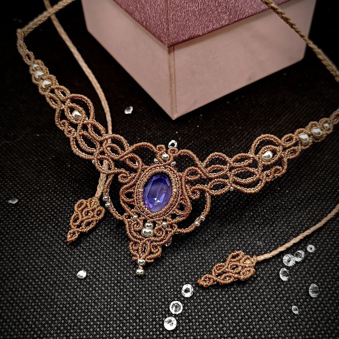 Colier elegant cu cristal Swarovski  - bijuterii - coliere - chockere - Artynos.ro