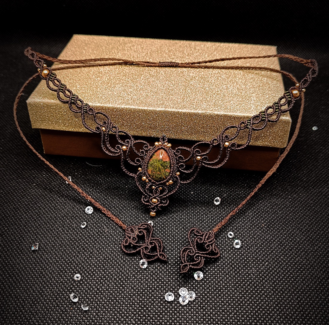 Colier Princess Maro Micromacrame Cu Unakite  - bijuterii - coliere - chockere - Artynos.ro