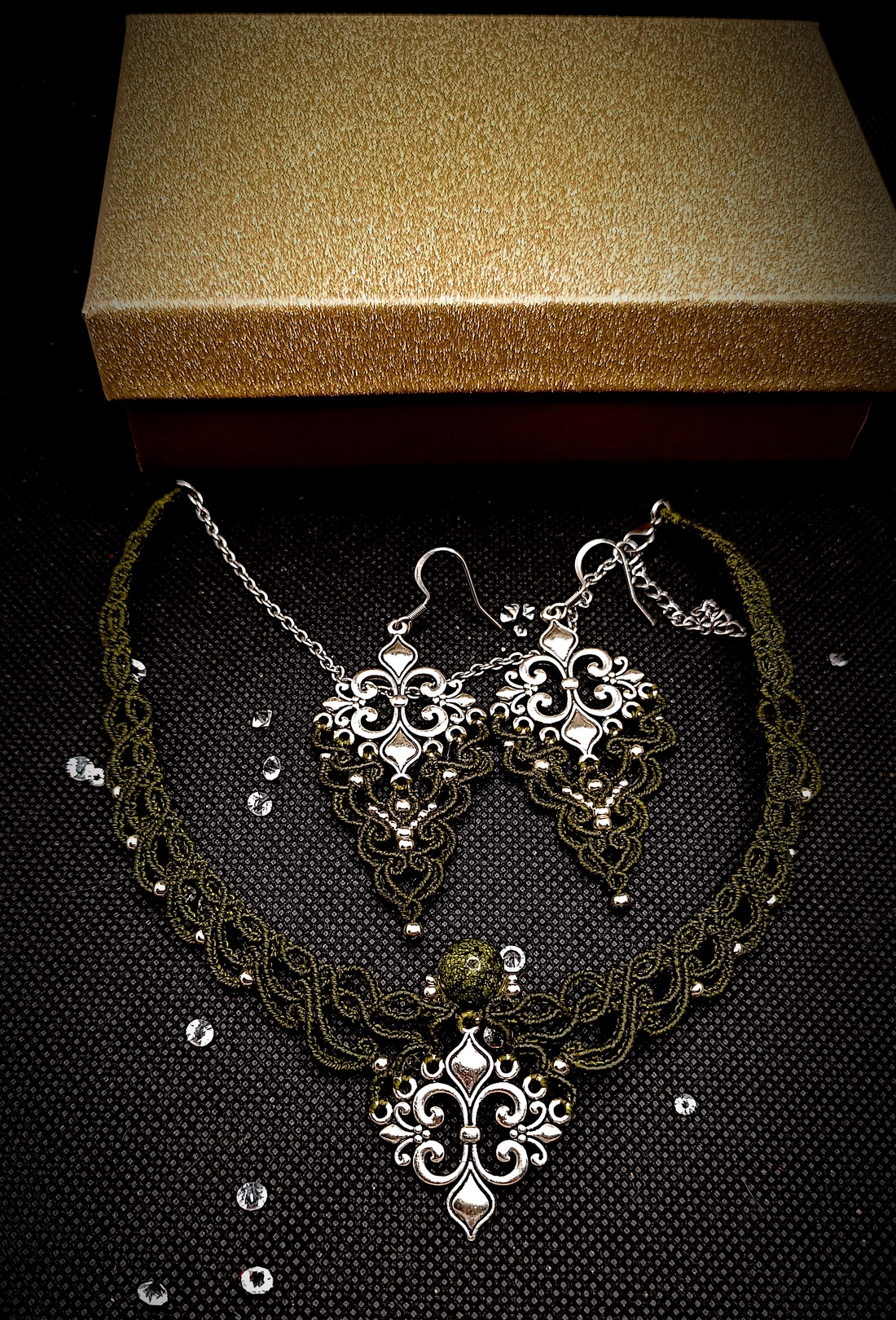 Set Bijuterii Medieval Micromacrame Jad - bijuterii - seturi de bijuterii - Artynos.ro