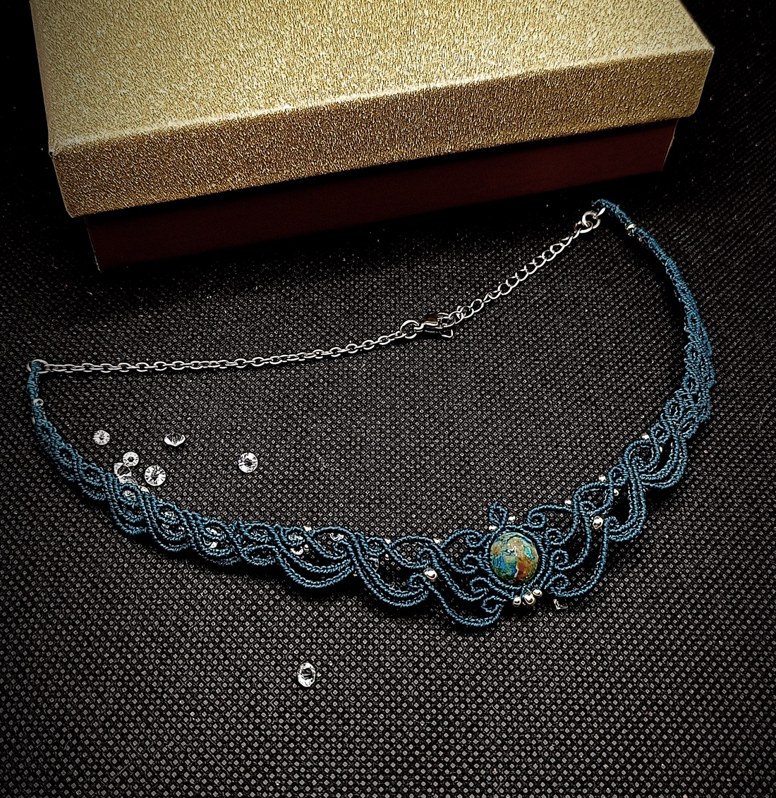Colier choker delicat micromacrame cu Jasp  - bijuterii - coliere - chockere - Artynos.ro