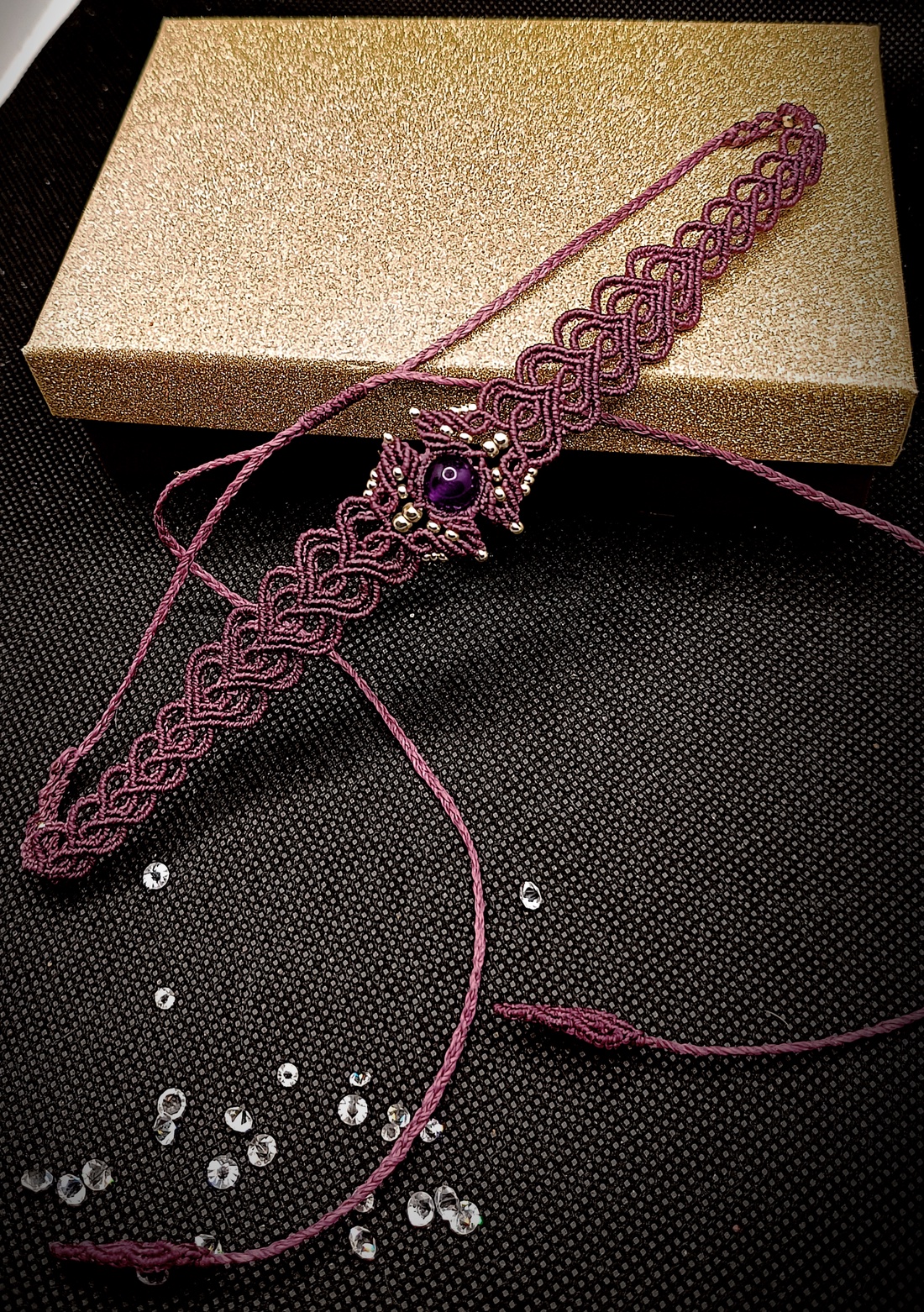 Choker Mov Micromacrame Ametist - bijuterii - coliere - chockere - Artynos.ro