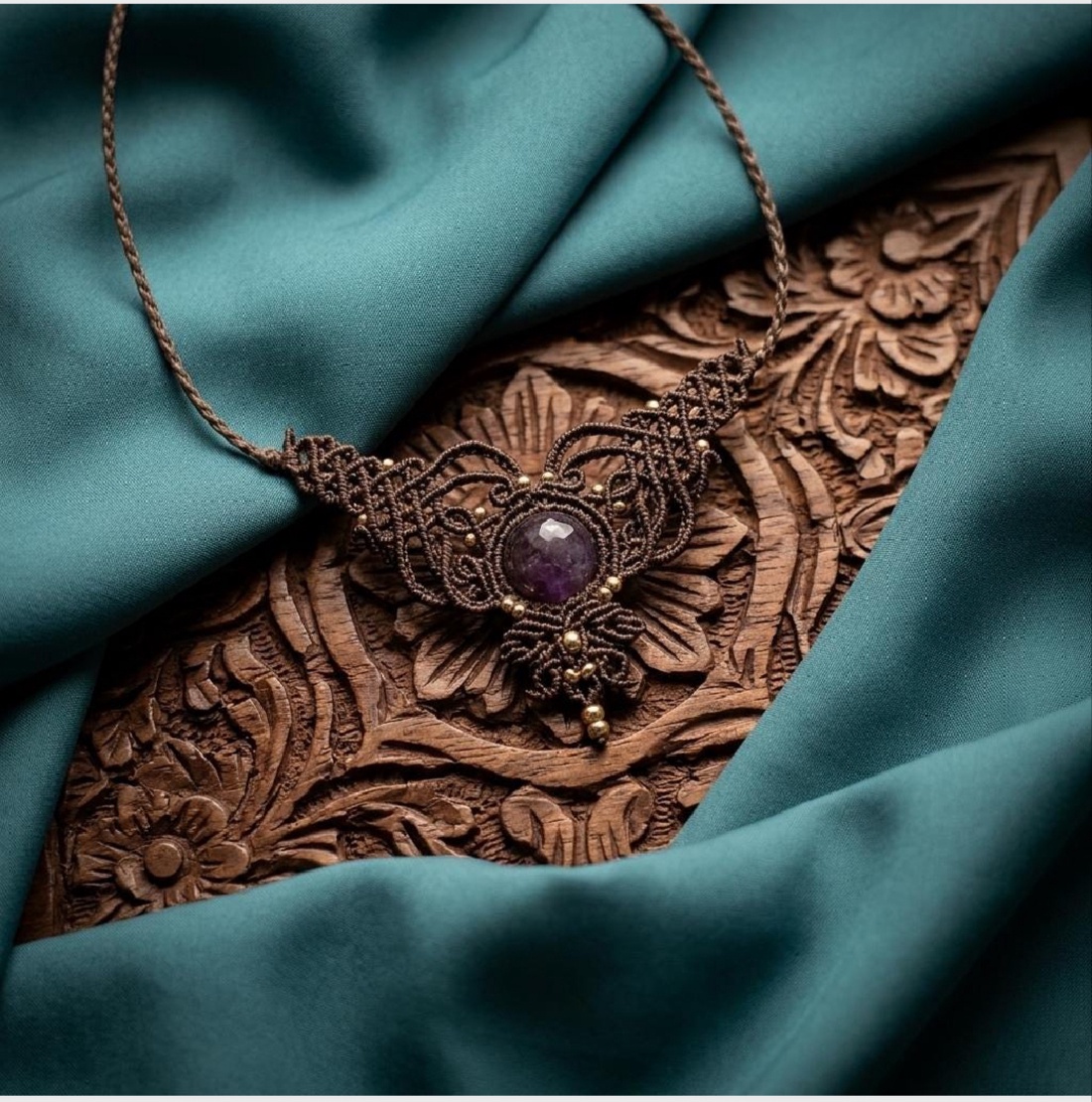 Colier Minimalist Micromacrame Medieval Ametist - bijuterii - coliere - chockere - Artynos.ro