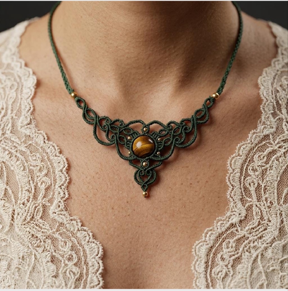 Colier Choker Minimalist Micromacrame Medieval Cristal Natural - bijuterii - coliere - chockere - Artynos.ro