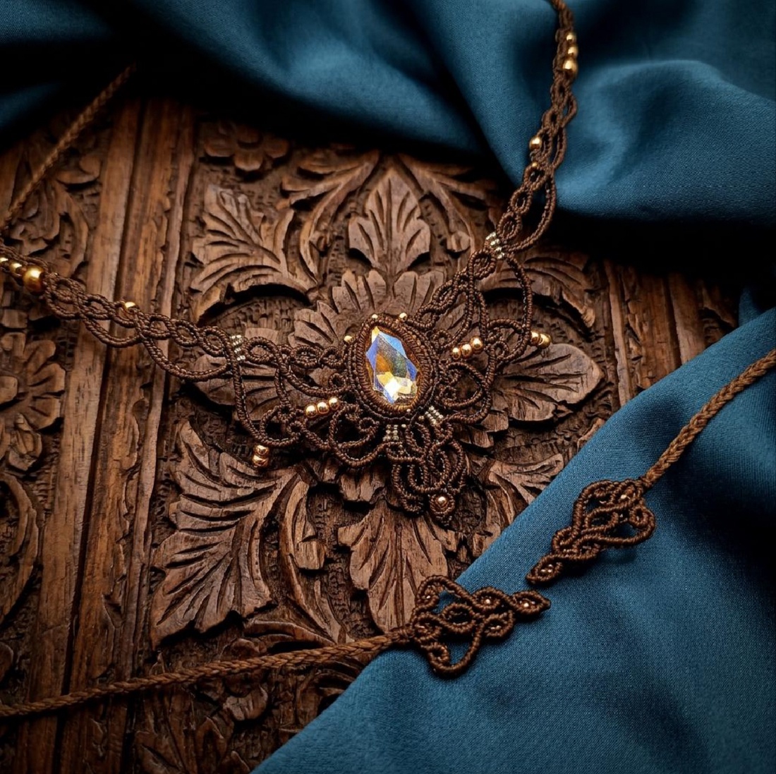 Colier Elegant Micromacrame Victorian Princess Swarovski  - bijuterii - coliere - chockere - Artynos.ro