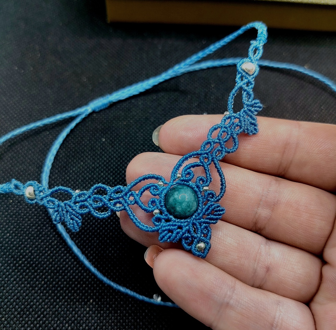 Colier Choker Delicat Frunze Micromacrame Cu Acvamarin  - bijuterii - coliere - chockere - Artynos.ro