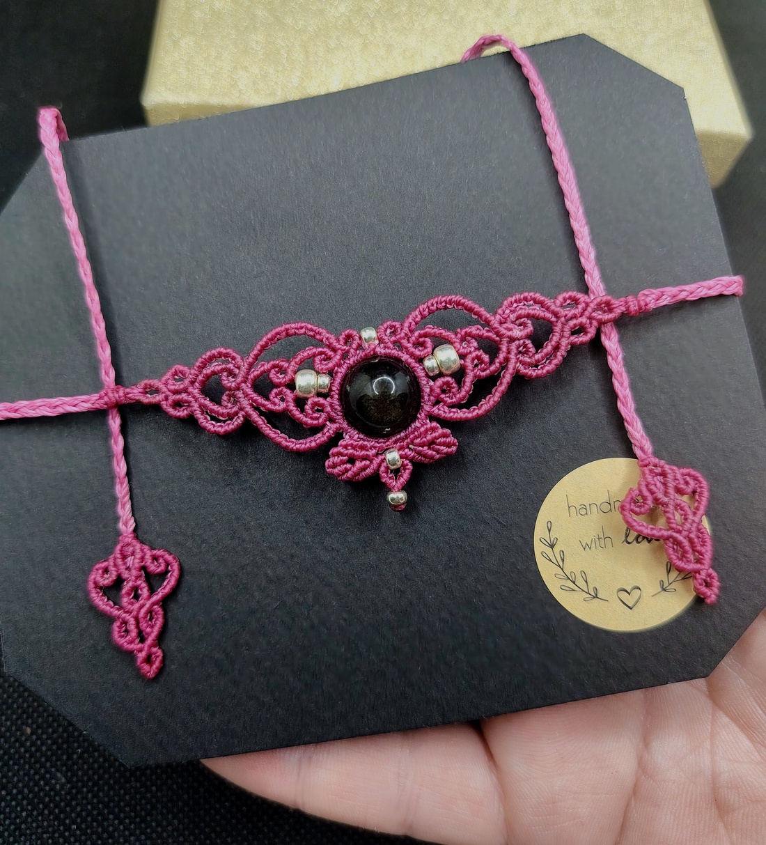 Colier macrame choker roz cu obsidian   - bijuterii - coliere - chockere - Artynos.ro
