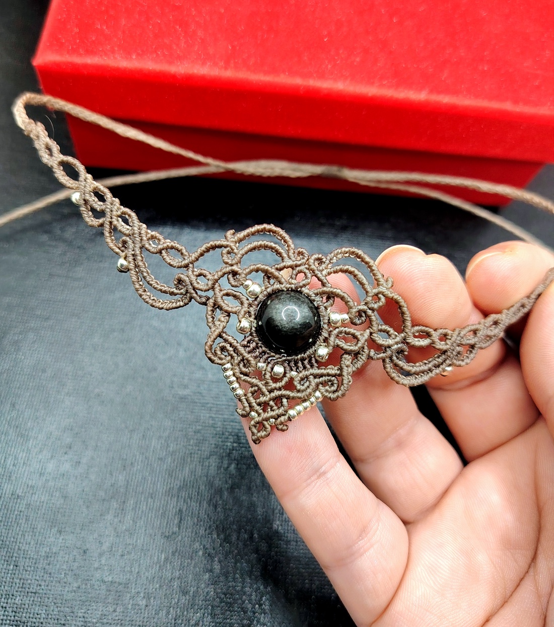 Colier Choker Elegant Micromacrame Cu Cristal Obsidian  - bijuterii - coliere - chockere - Artynos.ro