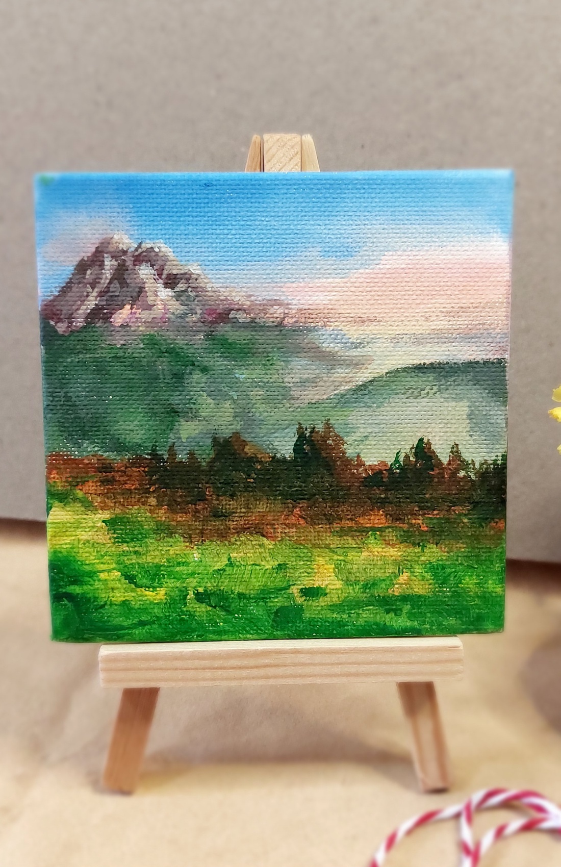 Mărțișor deosebit - arte vizuale și accesorii  - picturi - pictură acrilică - Artynos.ro