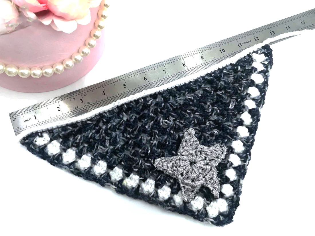 Bandana crosetata Handsome Boy - casă & stil de viață - accesorii pentru animale - paturi și echipamente câini - colier de câine, set de lesă - Artynos.ro Bandana crosetata Handsome Boy - casă & stil de viață - accesorii pentru animale - paturi și echipamente câini - colier de câine, set de lesă - Artynos.ro