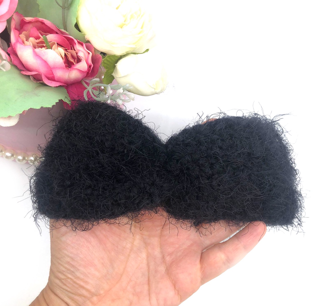 Bentita crosetata - îmbrăcăminte și modă - eșarfe, pălării, fularuri - bandă pentru cap - Artynos.ro Bentita crosetata - îmbrăcăminte și modă - eșarfe, pălării, fularuri - bandă pentru cap - Artynos.ro