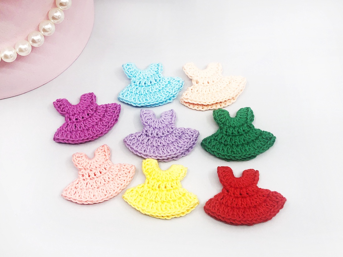 Rochite in miniatura crosetate manual - casă & stil de viață - accesorii pentru decorat casa - suport de flori - suport flori - Artynos.ro Rochite in miniatura crosetate manual - casă & stil de viață - accesorii pentru decorat casa - suport de flori - suport flori - Artynos.ro