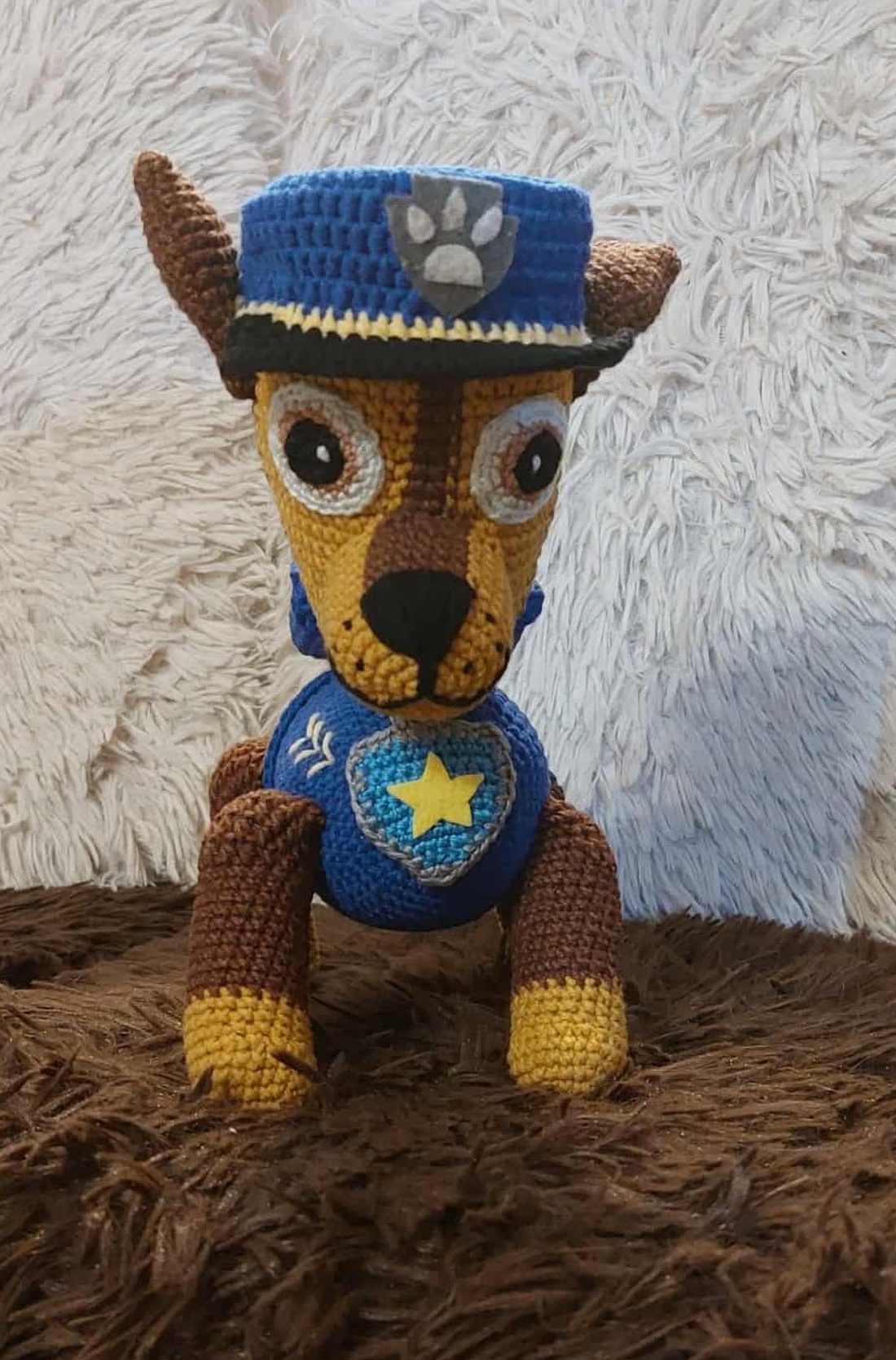 Chase - Paw Patrol - jucării și echipamente pentru copii - plușuri - câine de pluș - Artynos.ro