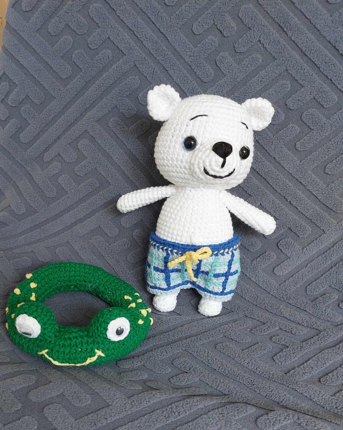 Ursulet cu colac - jucării și echipamente pentru copii - plușuri - ursuleț de pluș - Artynos.ro