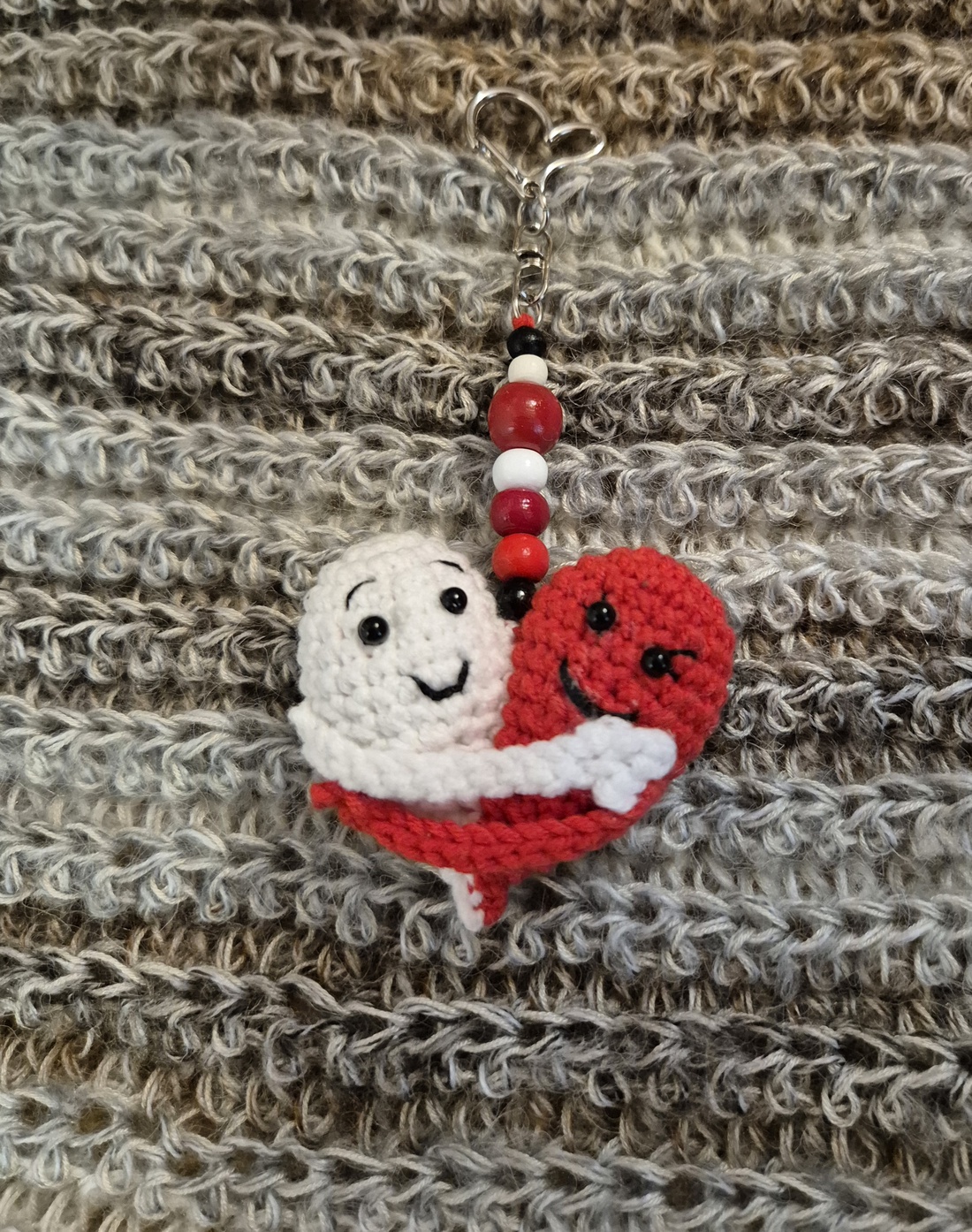 Inimă - simbolul iubirii - genți și portofele - accesorii genți - breloc - Artynos.ro