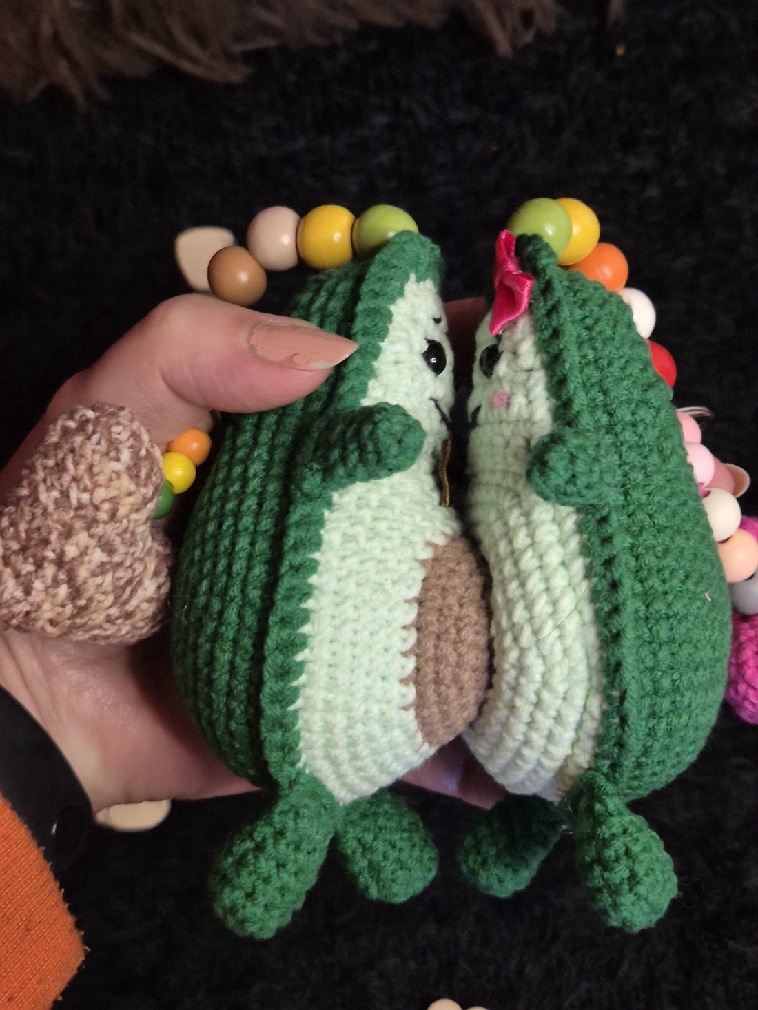 Set brelocuri avocado în pereche - genți și portofele - accesorii genți - breloc - Artynos.ro