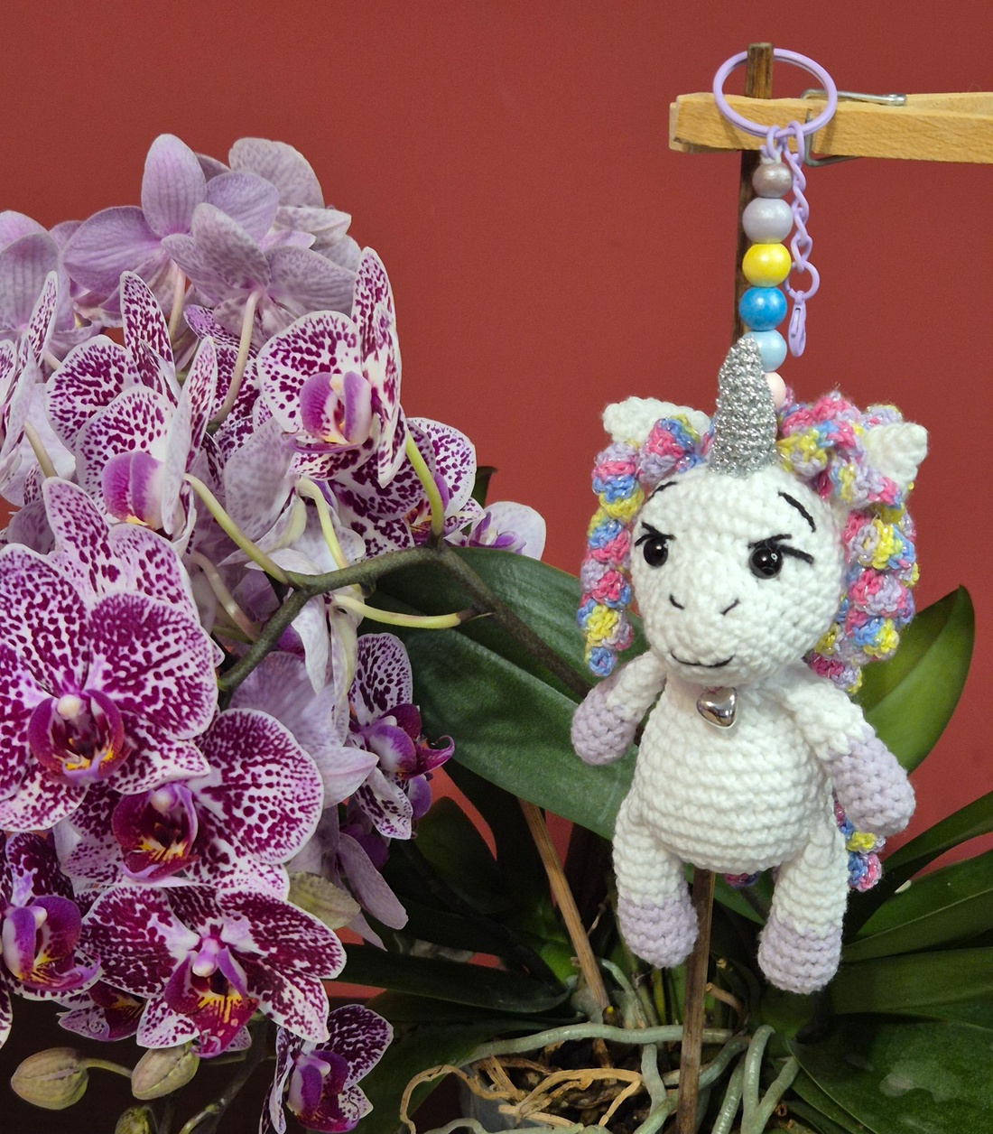 Breloc unicorn croșetat handmade - genți și portofele - accesorii genți - breloc - Artynos.ro