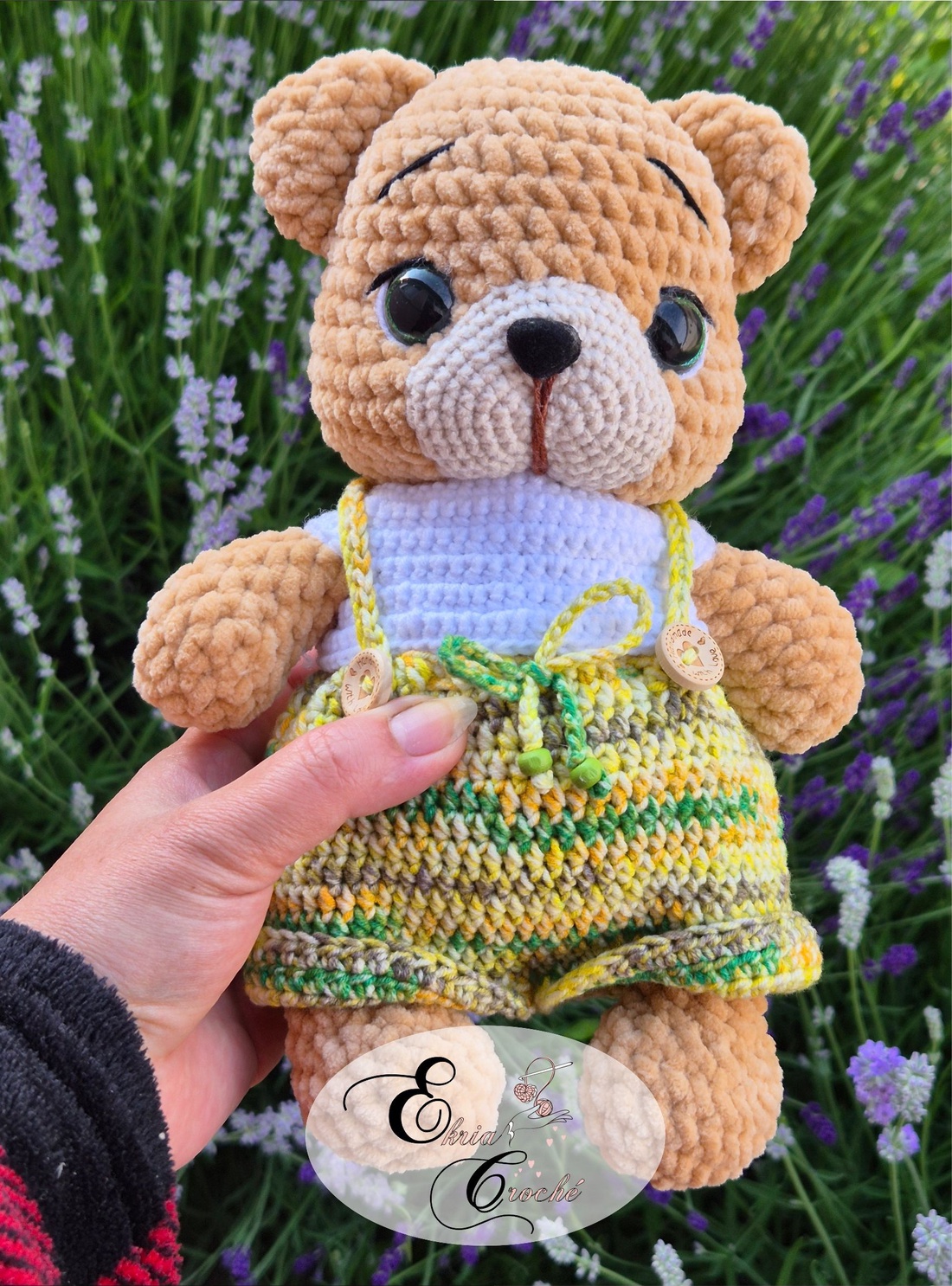 Ursuleț croșetat handmade cu hăinuțe detașabile - jucării și echipamente pentru copii - plușuri - ursuleț de pluș - Artynos.ro