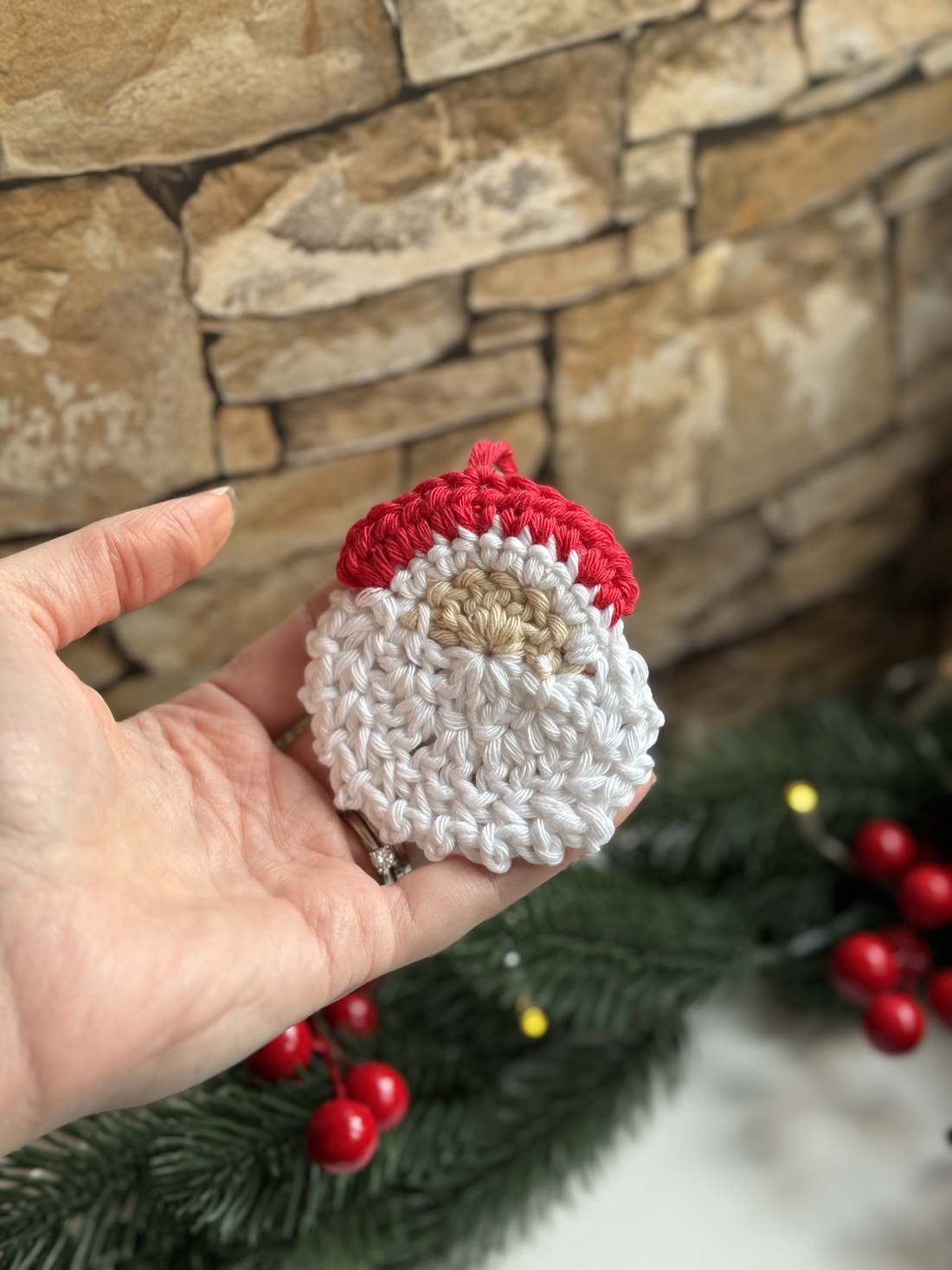 Ornament brad Mos Craciun - crăciun - decorațiuni de crăciun de casă - globuri de crăciun - Artynos.ro