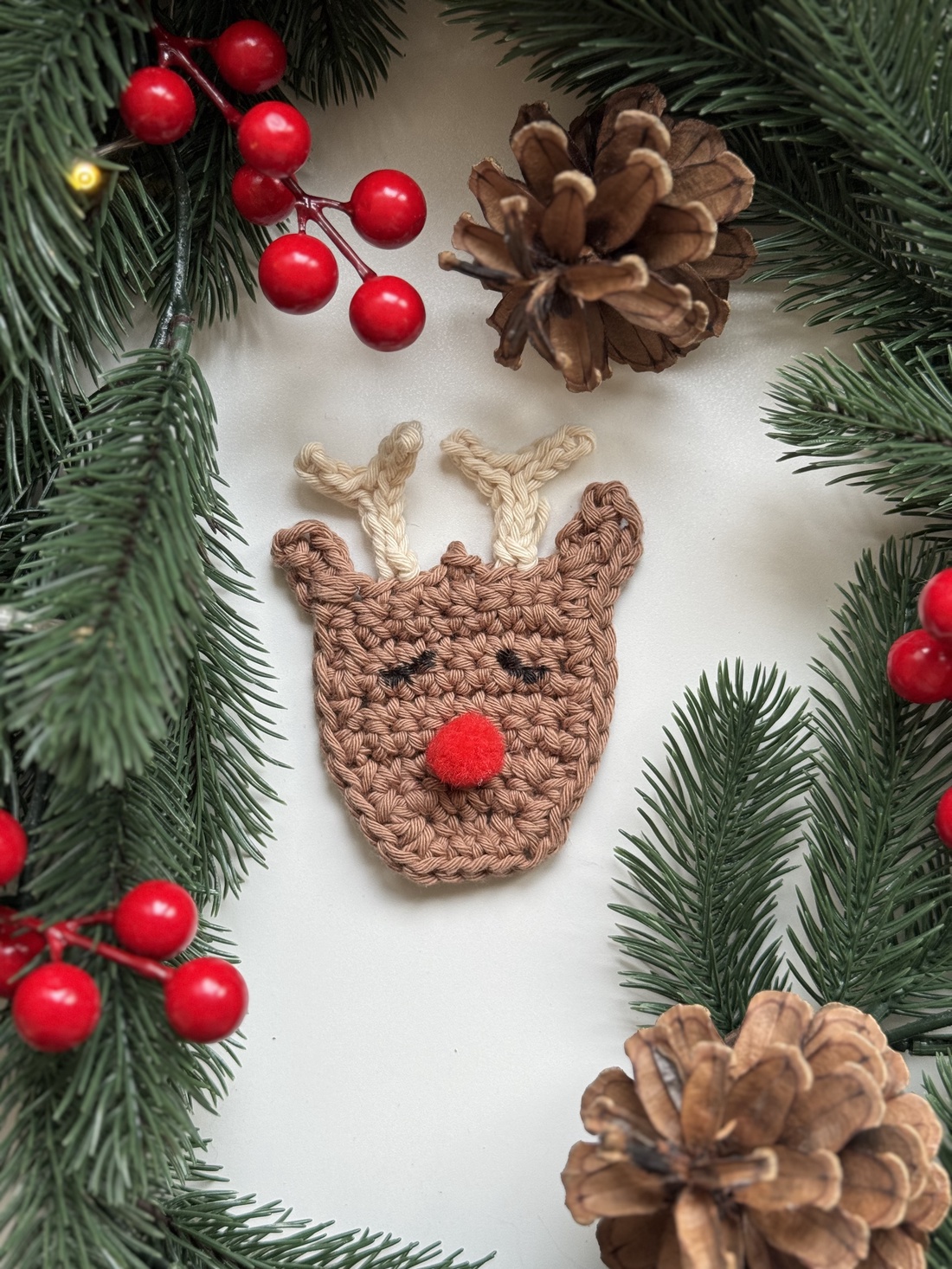 Ornament pentru brad Ren Rudoplh - crăciun - decorațiuni de crăciun de casă - globuri de crăciun - Artynos.ro