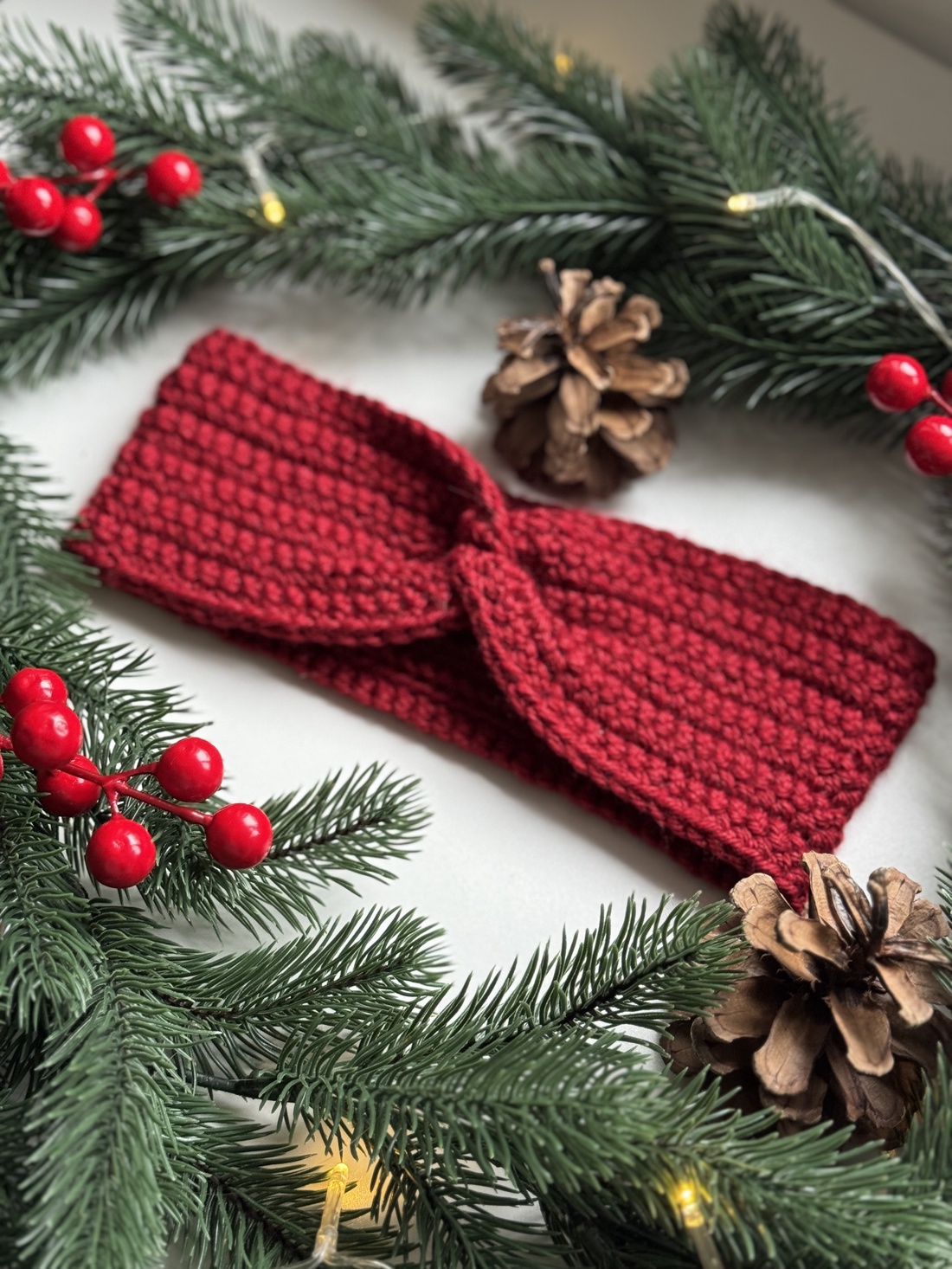 Bentita crosetata cu continut de lana - îmbrăcăminte și modă - eșarfe, pălării, fularuri - căciulă - Artynos.ro