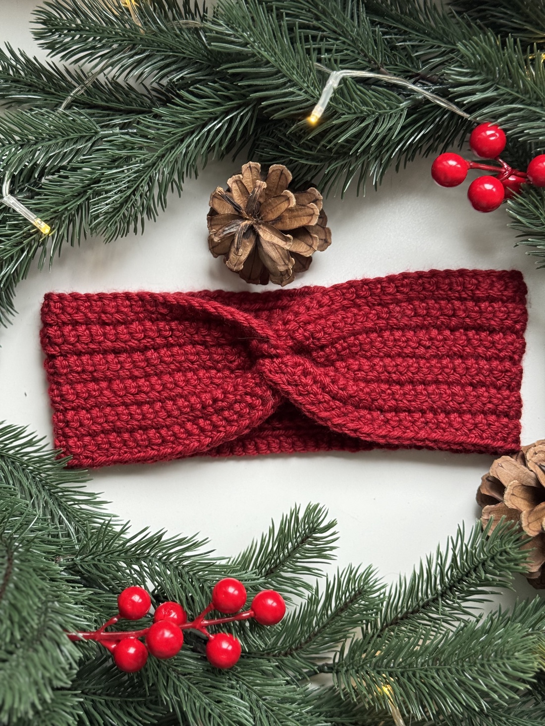 Bentita crosetata cu continut de lana - îmbrăcăminte și modă - eșarfe, pălării, fularuri - căciulă - Artynos.ro