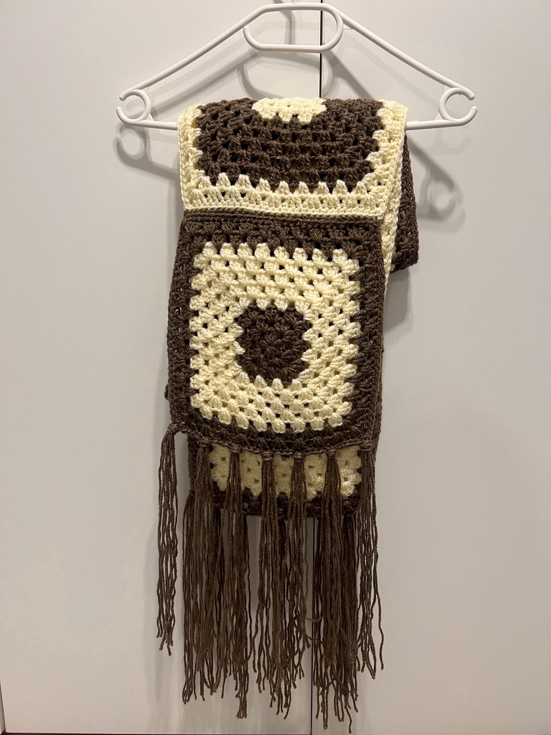 Fular din patrate 1 - îmbrăcăminte și modă - eșarfe, pălării, fularuri - bandă pentru cap - Artynos.ro