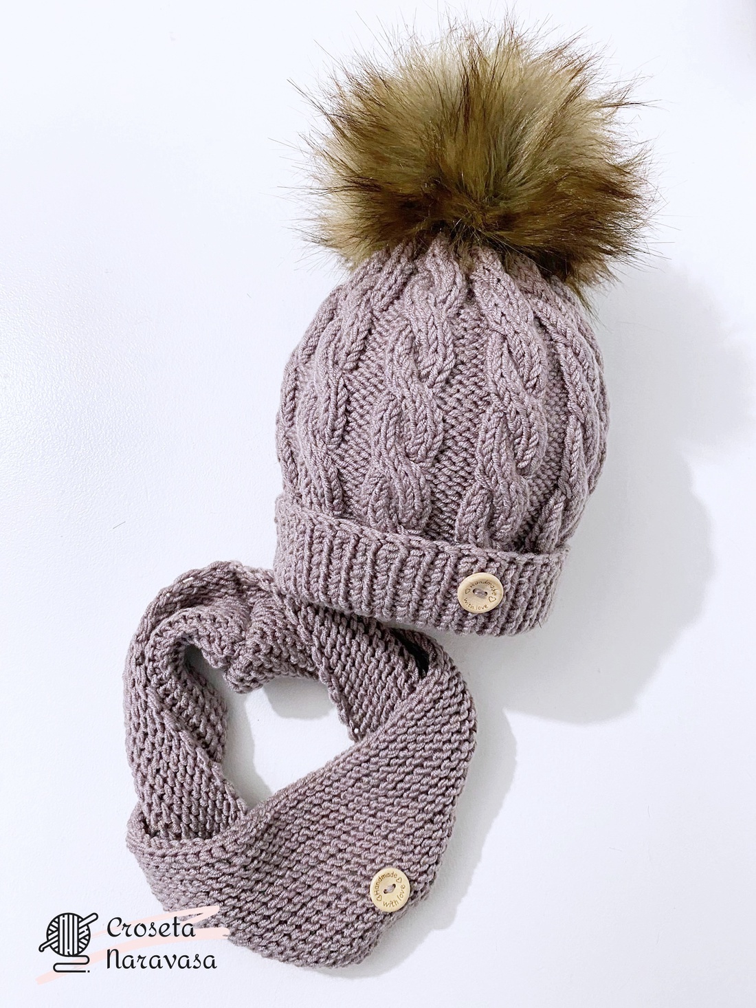 Caciula - îmbrăcăminte și modă - eșarfe, pălării, fularuri - căciulă - Artynos.ro