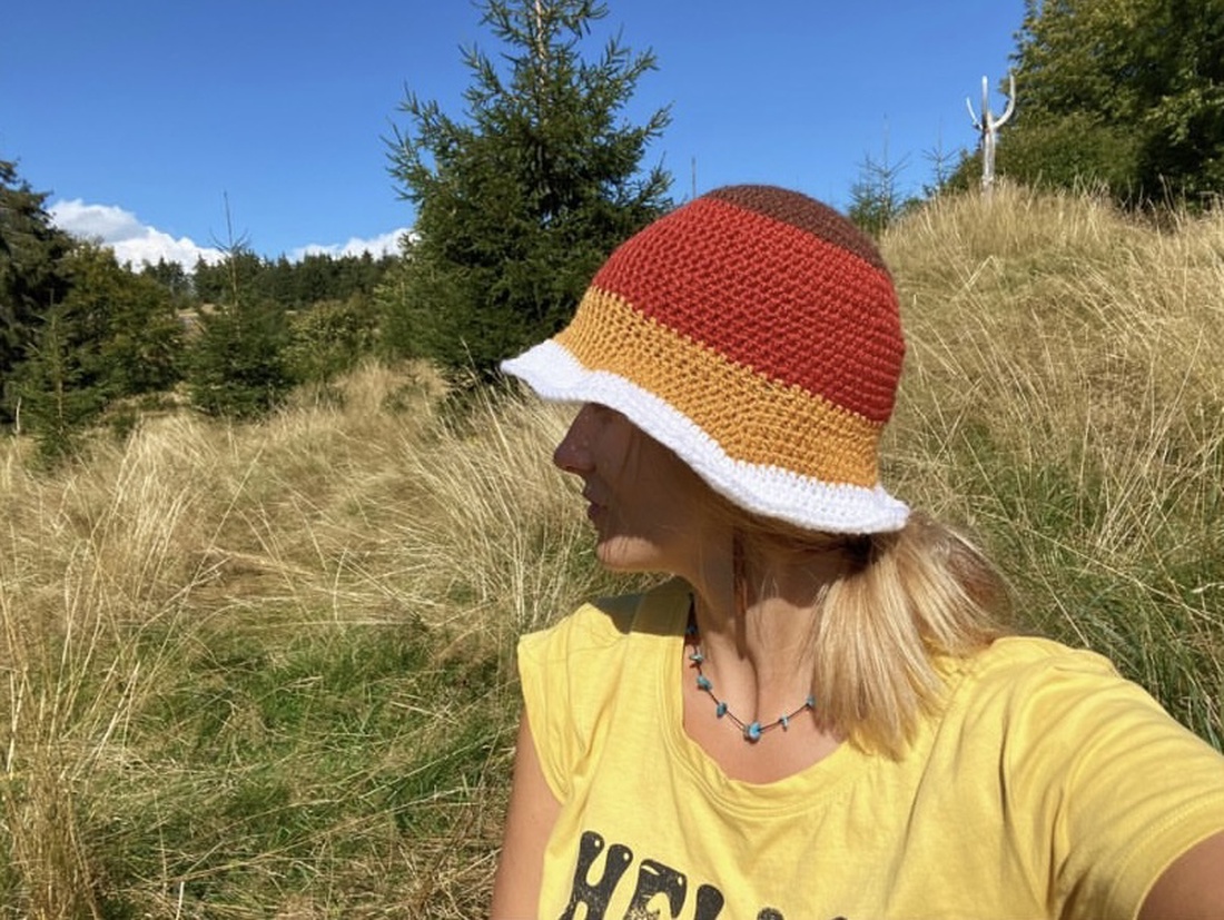 Căciulă bucket hat - îmbrăcăminte și modă - eșarfe, pălării, fularuri - pălărie - Artynos.ro Căciulă bucket hat - îmbrăcăminte și modă - eșarfe, pălării, fularuri - pălărie - Artynos.ro