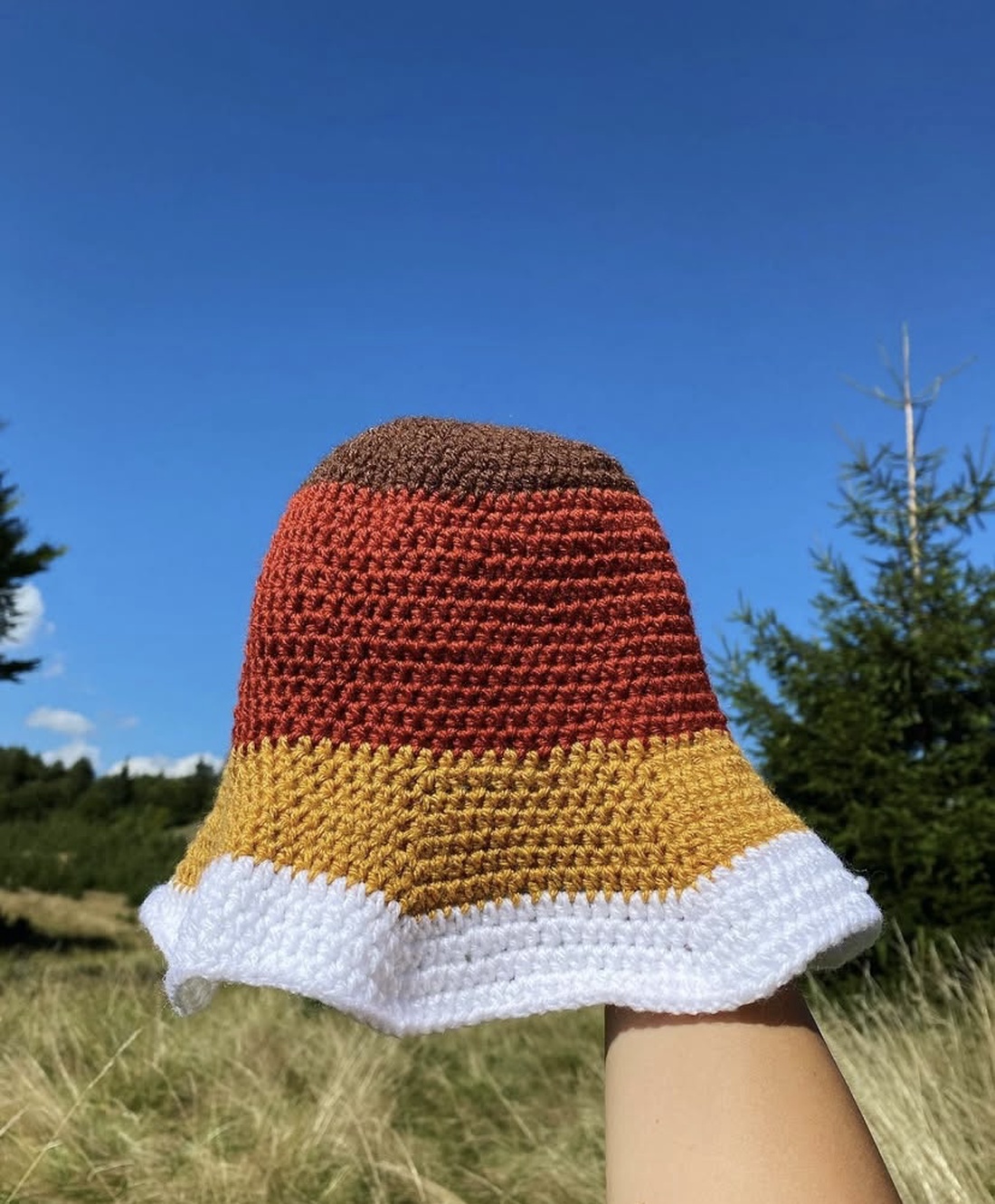 Căciulă bucket hat - îmbrăcăminte și modă - eșarfe, pălării, fularuri - pălărie - Artynos.ro Căciulă bucket hat - îmbrăcăminte și modă - eșarfe, pălării, fularuri - pălărie - Artynos.ro