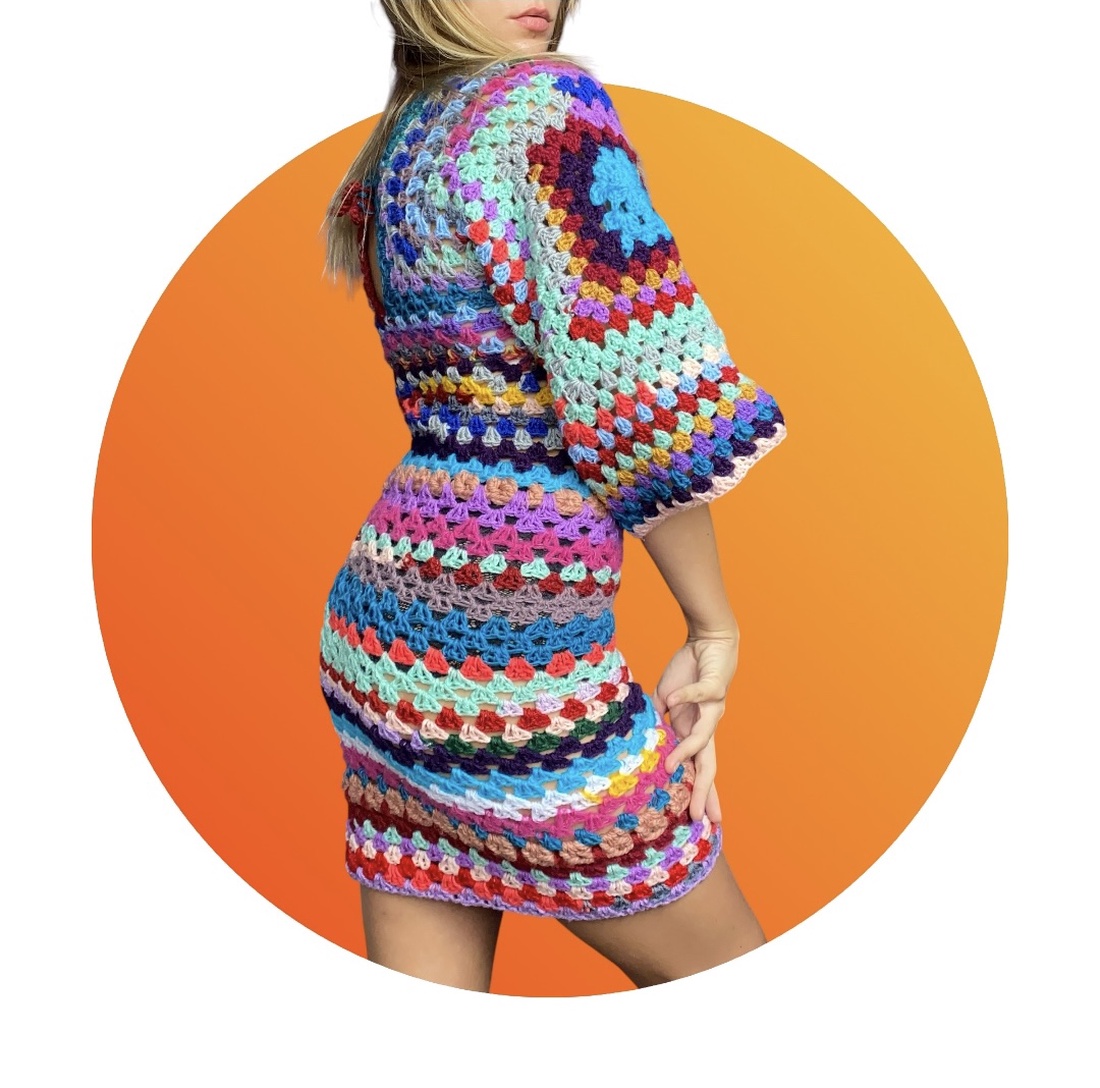 Rochie croșetată - îmbrăcăminte și modă - haine damă - rochie, dintr-o bucată - Artynos.ro Rochie croșetată - îmbrăcăminte și modă - haine damă - rochie, dintr-o bucată - Artynos.ro