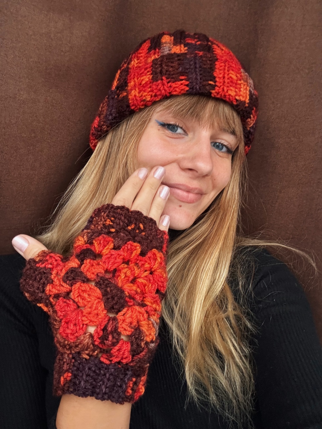 Caciula si manusi - îmbrăcăminte și modă - eșarfe, pălării, fularuri - căciulă - Artynos.ro