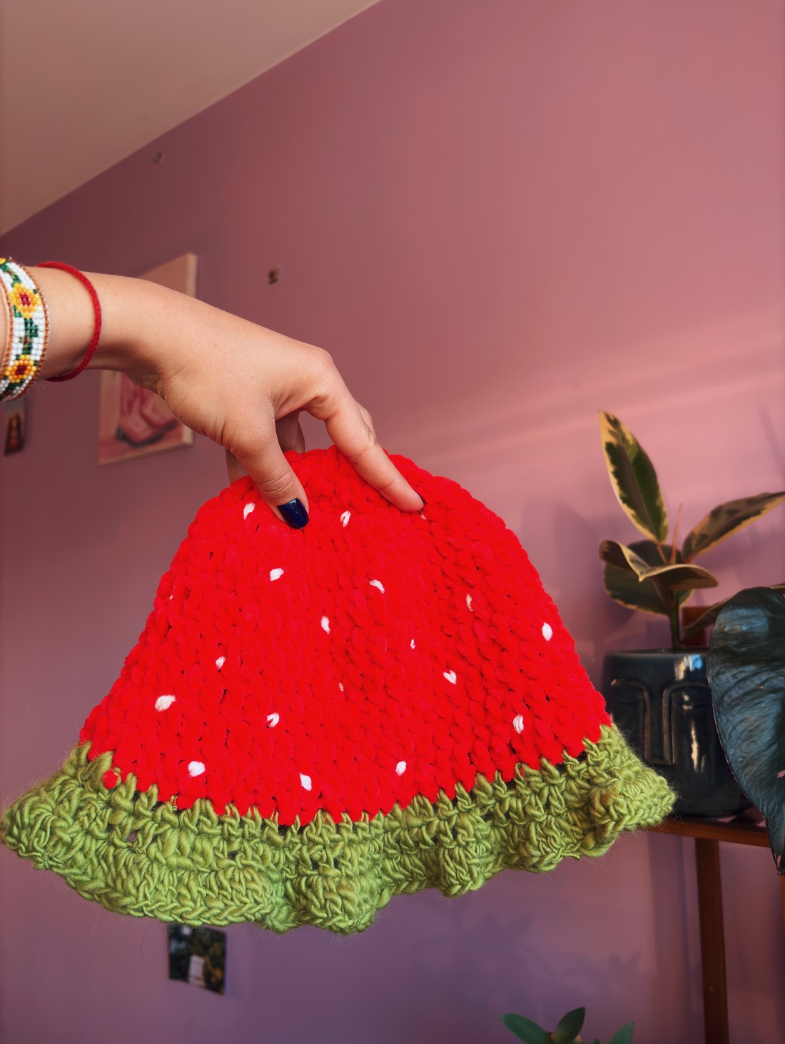 Bucket hat capsuna - îmbrăcăminte și modă - eșarfe, pălării, fularuri - căciulă - Artynos.ro