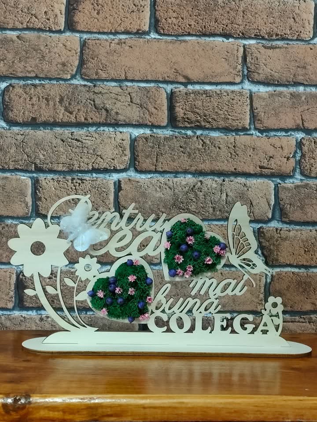 Decorațiune personalizată - casă & stil de viață - accesorii pentru decorat casa - decorațiuni de pereți, decorațiuni suspendate - decorațiuni cu licheni - Artynos.ro Decorațiune personalizată - casă & stil de viață - accesorii pentru decorat casa - decorațiuni de pereți, decorațiuni suspendate - decorațiuni cu licheni - Artynos.ro