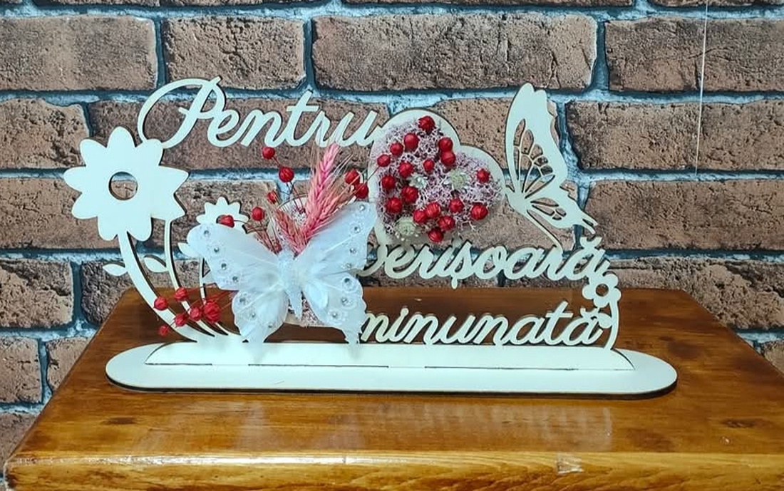 Decorațiune personalizată - casă & stil de viață - accesorii pentru decorat casa - decorațiuni de pereți, decorațiuni suspendate - decorațiuni cu licheni - Artynos.ro Decorațiune personalizată - casă & stil de viață - accesorii pentru decorat casa - decorațiuni de pereți, decorațiuni suspendate - decorațiuni cu licheni - Artynos.ro