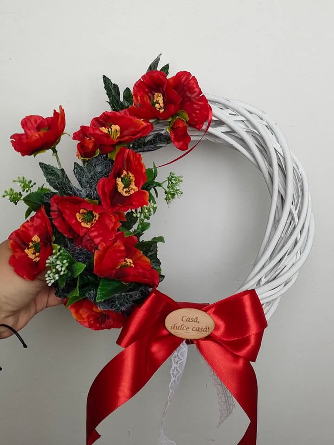 Coronita decor - casă & stil de viață - accesorii pentru decorat casa - decorațiuni de pereți, decorațiuni suspendate - scrisuri pe perete - Artynos.ro Coronita decor - casă & stil de viață - accesorii pentru decorat casa - decorațiuni de pereți, decorațiuni suspendate - scrisuri pe perete - Artynos.ro