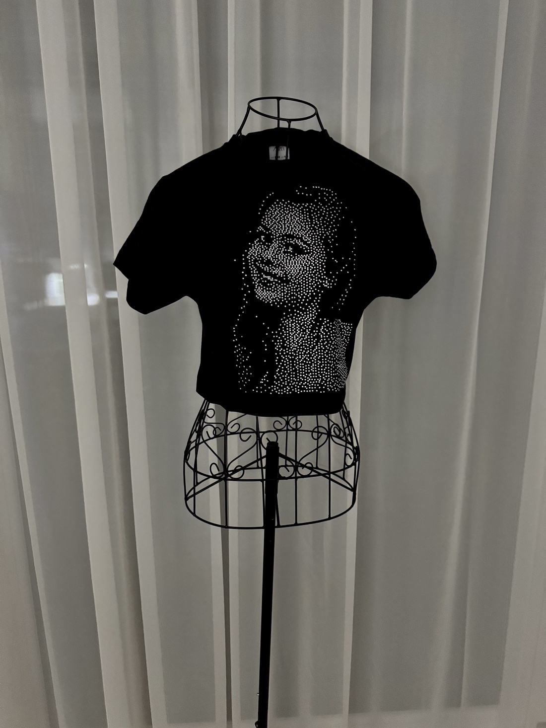 Tricou personalizat în cristale  - accesorii nuntă - accesorii și cadouri de burlaci - Artynos.ro